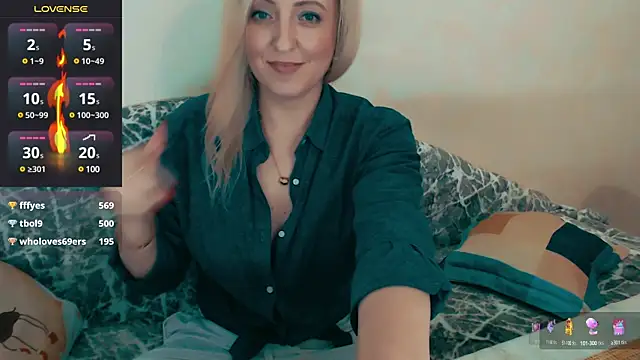 Snapshot of ElysonLang chatting on January 21, 6:34 pm ElysonLang online show from January 21, 6:34 pm