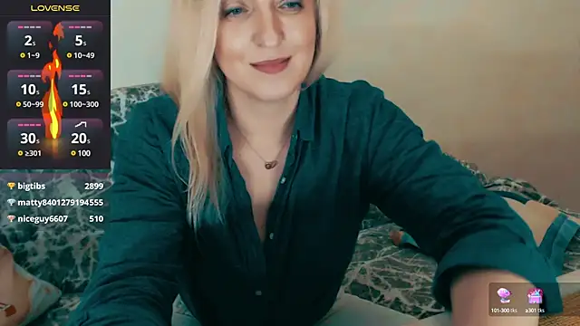 Snapshot of ElysonLang chatting on February 13, 11:26 pm ElysonLang online show from February 13, 11:26 pm