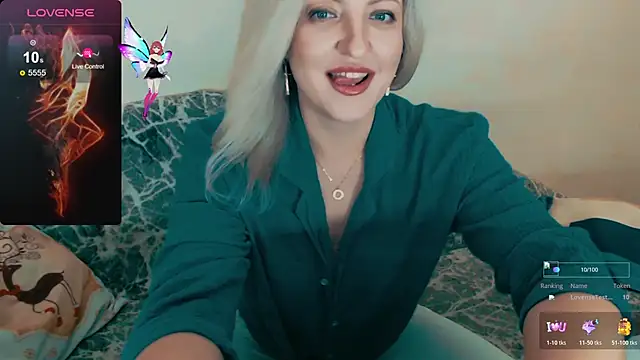 Snapshot of ElysonLang chatting on November 8, 9:13 pm ElysonLang online show from November 8, 9:13 pm