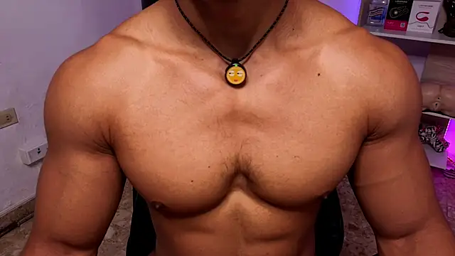 Snapshot of exquisite_gabe chatting on April 11, 1:04 pm exquisite gabe online show from April 11, 1:04 pm