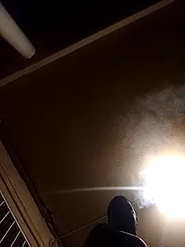 Snapshot of Vuyokaki chatting on February 27, 10:54 pm Vuyokaki online show from February 27, 10:54 pm