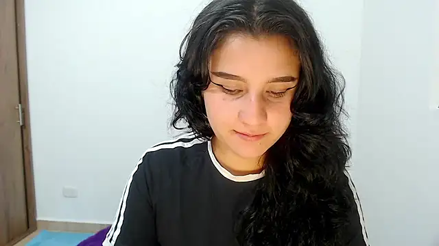 A LittlePrinces online show from January 4, 12:37 am