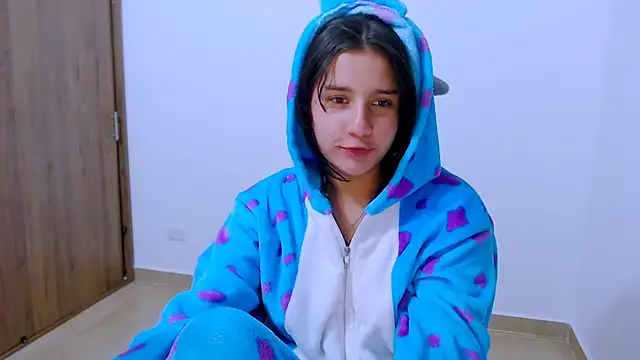 A LittlePrinces online show from February 1, 4:14 am