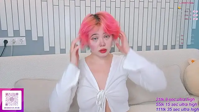   KawaiiYuki   online show from October 3, 4:53 am