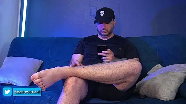 Snapshot of dantesatrianii chatting on March 26, 3:01 am dantesatrianii online show from March 26, 3:01 am