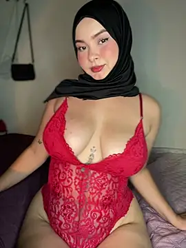Snapshot of aneesa_darzi chatting on January 30, 10:51 pm aneesa darzi online show from January 30, 10:51 pm
