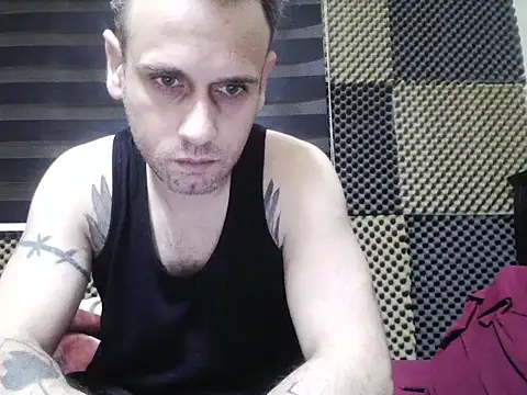 Snapshot of Arabeyes chatting on February 24, 9:57 pm Arabeyes online show from February 24, 9:57 pm