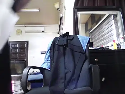 Snapshot of Arabeyes chatting on March 25, 7:03 am Arabeyes online show from March 25, 7:03 am