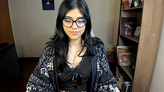 valerie  skyy online show from March 5, 2:14 am