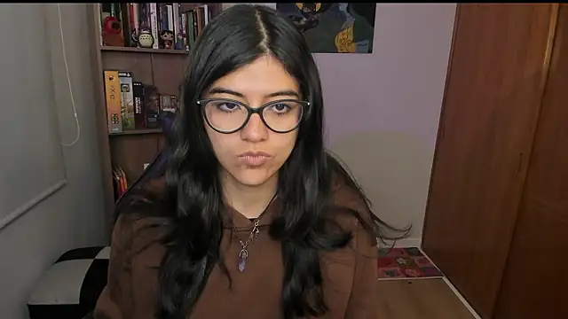 valerie  skyy online show from February 12, 10:32 am