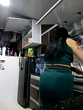 my-kitty online show from January 8, 11:40 pm