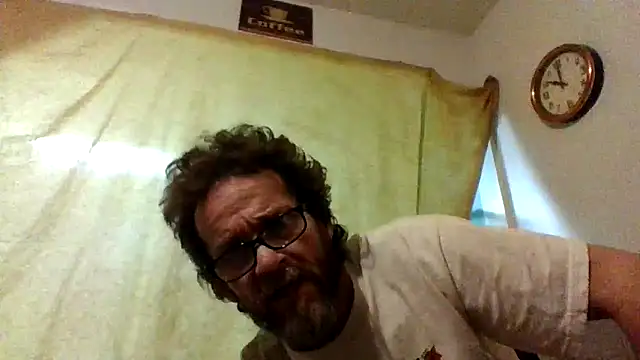 Woodywoodsup1 online show from December 14, 11:31 pm