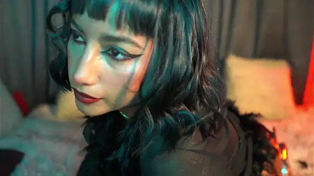 JulietaWinona online show from February 27, 10:43 pm