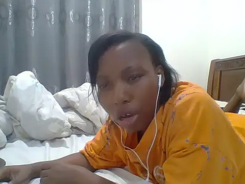 sexy  candyy online show from September 28, 6:35 pm