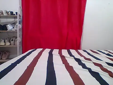 Snapshot of sexy__candyy chatting on April 9, 6:46 pm sexy candyy online show from April 9, 6:46 pm