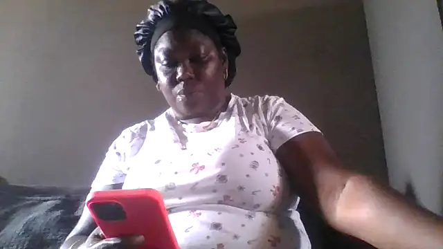Snapshot of XgeileKutje chatting on April 15, 12:56 pm XgeileKutje online show from April 15, 12:56 pm