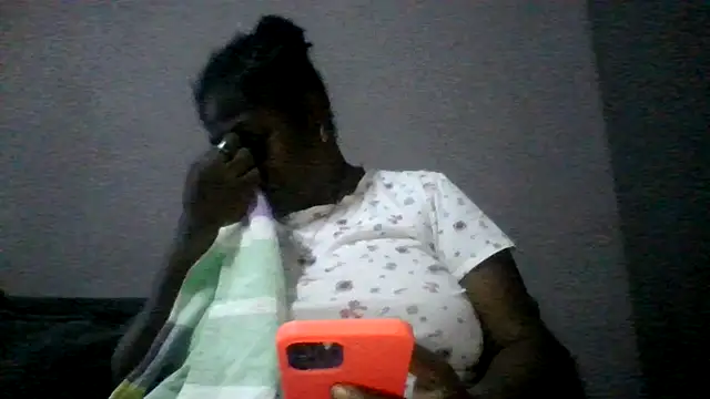 Snapshot of XgeileKutje chatting on April 15, 9:48 pm XgeileKutje online show from April 15, 9:48 pm
