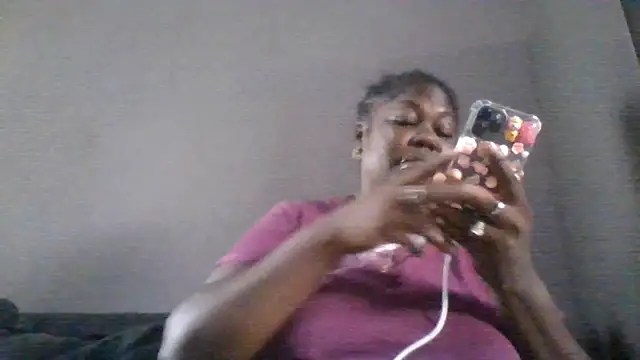 Snapshot of XgeileKutje chatting on May 10, 2:11 pm XgeileKutje online show from May 10, 2:11 pm