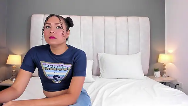 Ashleyy23x online show from January 22, 7:45 pm