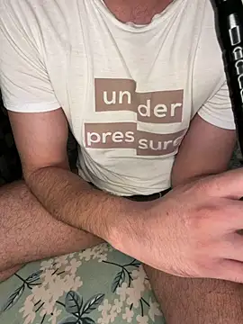 Gigolosam online show from April 27, 9:57 pm