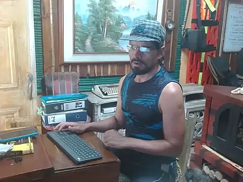 Dr Pocholate84 online show from February 11, 6:46 pm