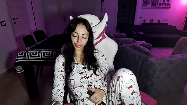 Chloe Ricci online show from November 21, 4:44 am