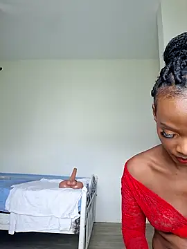 Snapshot of Kamdollie chatting on April 2, 6:11 am Kamdollie online show from April 2, 6:11 am