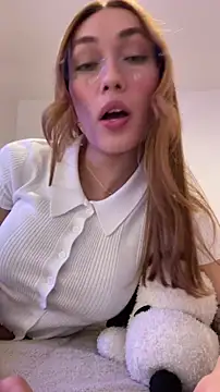 MichelleFerry  online show from November 14, 3:16 am