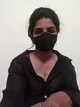 Shuttii 25 online show from December 3, 5:55 pm