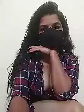 Shuttii 25 online show from February 12, 6:30 pm