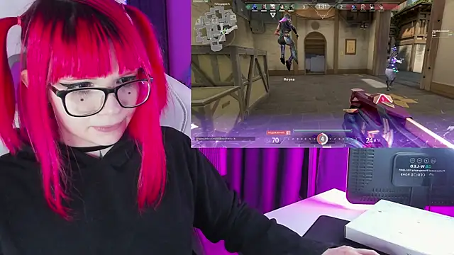 Snapshot of Yumi_Youkai chatting on December 10, 8:38 pm Yumi Youkai online show from December 10, 8:38 pm