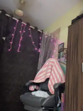 PARI Hun online show from January 28, 8:47 am