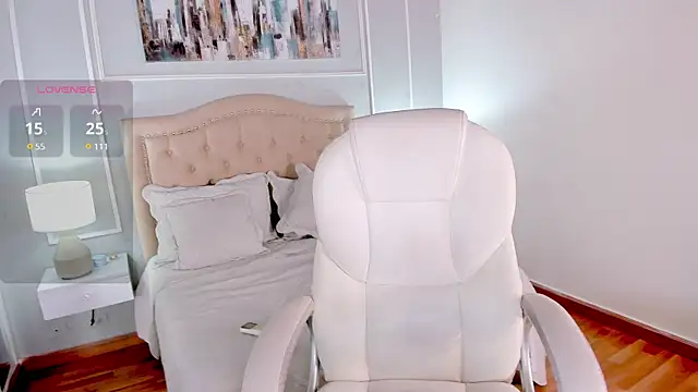 Snapshot of NOVACY-SANTOS chatting on February 12, 6:09 pm NOVACY-SANTOS online show from February 12, 6:09 pm