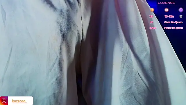 kuzzcoo online show from November 12, 12:44 am