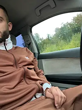 Snapshot of ElChapoGuzman95 chatting on September 30, 4:39 am ElChapoGuzman95 online show from September 30, 4:39 am