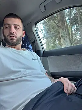 ElChapoGuzman95 online show from November 6, 6:36 am