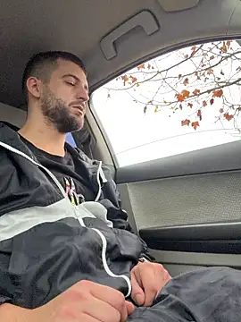 ElChapoGuzman95 online show from November 22, 7:29 am