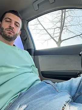 ElChapoGuzman95 online show from March 8, 7:34 am