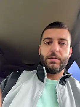 ElChapoGuzman95 online show from March 23, 7:01 am