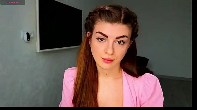 Snapshot of _comefeelme_ chatting on March 6, 12:19 pm comefeelme online show from March 6, 12:19 pm
