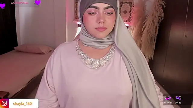 shayla 18 online show from February 10, 8:13 pm