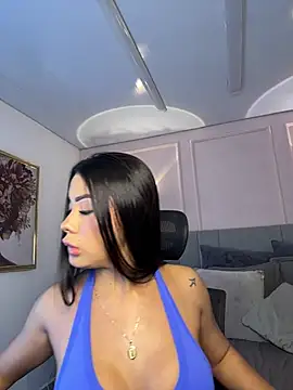 Miss blue69 online show from May 5, 1:35 am