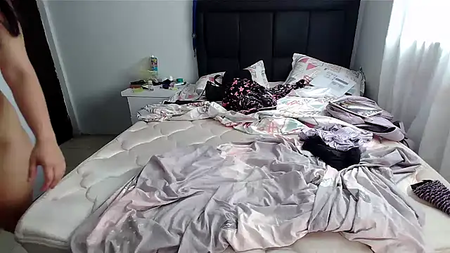 Snapshot of karinsex696969 chatting on January 30, 3:19 pm karinsex696969 online show from January 30, 3:19 pm