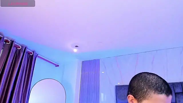 Snapshot of WildyTemping chatting on April 4, 7:44 pm WildyTemping online show from April 4, 7:44 pm