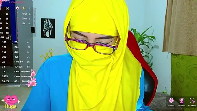 Snapshot of _alabina_ chatting on February 10, 10:51 pm alabina online show from February 10, 10:51 pm