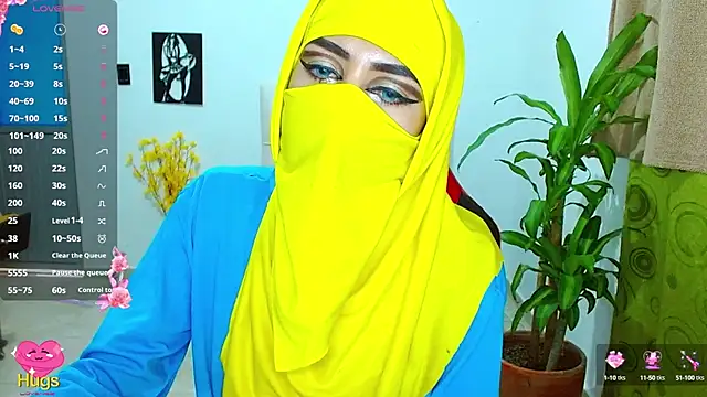 Snapshot of _alabina_ chatting on February 18, 8:14 pm alabina online show from February 18, 8:14 pm