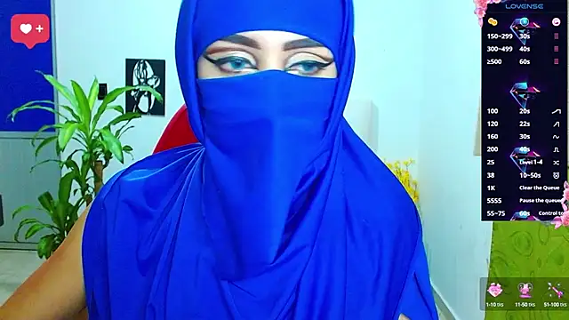 Snapshot of _alabina_ chatting on March 4, 2:38 am alabina online show from March 4, 2:38 am