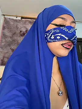 Snapshot of _alabina_ chatting on October 1, 3:18 pm alabina online show from October 1, 3:18 pm