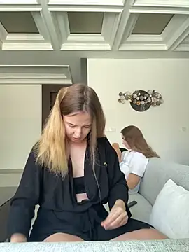 Nura n Sarah online show from October 17, 3:53 am