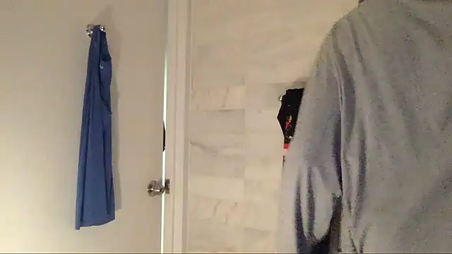 Snapshot of theblacklordmaster chatting on December 9, 12:51 pm theblacklordmaster online show from December 9, 12:51 pm